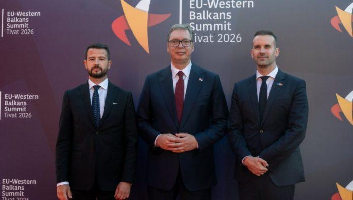 vucic-odgovorom-razbucao-crnogorske-medije:-ovako-se-ponasa-slobodarski-i-lider-ponosite-srbije!