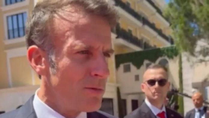 vucic-radi-odlicne-stvari-za-srbiju:-makron-se-zaustavio-i-vratio-samo-da-ovo-pred-svima-kaze,-pogledajte-(video)