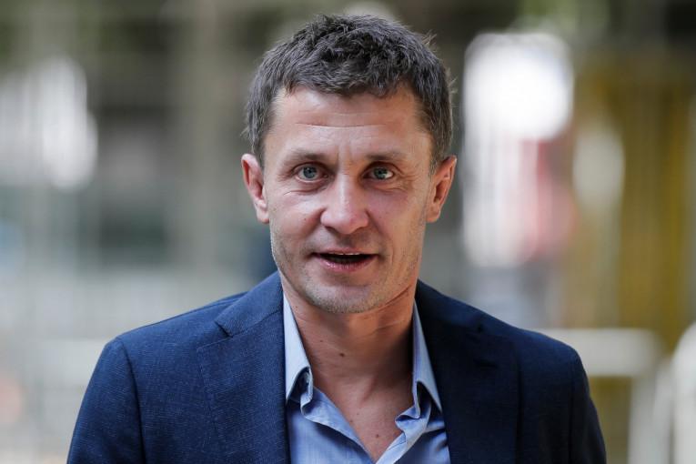 veliki-obrt:-sasa-ilic-je-novi-trener-partizana?! veliki-obrt:-sasa-ilic-je-novi-trener-partizana?!