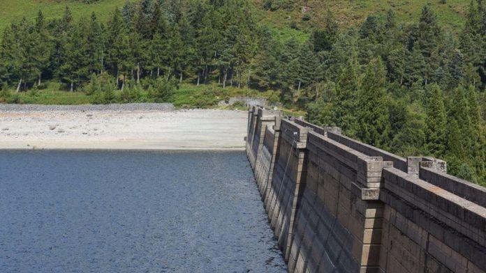 megastruktura-koja-je-zapanjila-svet:-kinesko-energetsko-cudo-ne-samo-da-obara-sve-rekorde,-vec-zbog-njega-i-dan-na-zemlji-traje-duze