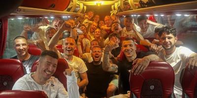 (video)-ovako-u-selu-prislonica-slave-plasman-u-visi-rang-–-ludilo-na-ulicama,-ovo-morate-da-vidite (video)-ovako-u-selu-prislonica-slave-plasman-u-visi-rang-–-ludilo-na-ulicama,-ovo-morate-da-vidite