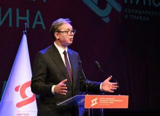 VUČIĆ NA SEDNICI PUPS-A NAJAVIO VELIKI PAKET ZA PENZIONERE: Stižu značajne sume novca, kao i manje cene lekova (VIDEO) vucic-na-sednici-pups-a-najavio-veliki-paket-za-penzionere:-stizu-znacajne-sume-novca,-kao-i-manje-cene-lekova-(video)