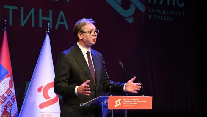 vucic-na-sednici-pups-a-najavio-veliki-paket-za-penzionere:-stizu-znacajne-sume-novca,-kao-i-manje-cene-lekova-(video)