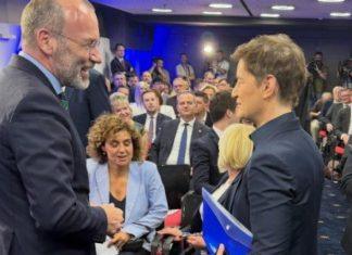 “VELIKA ZAHVALNOST EPP NA POZIVU” Brnabić: Mi iz SNS nastavljamo da radimo na evropskom putu Srbije (FOTO) “velika-zahvalnost-epp-na-pozivu”-brnabic:-mi-iz-sns-nastavljamo-da-radimo-na-evropskom-putu-srbije-(foto)
