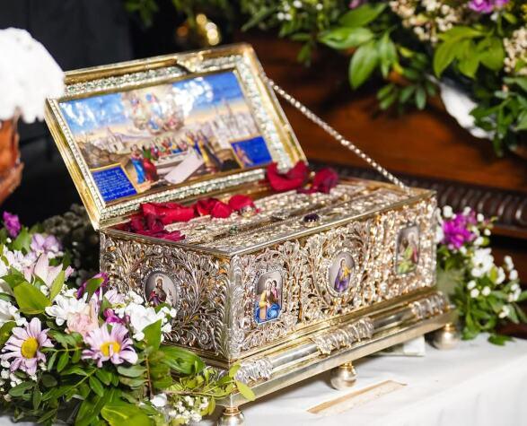 “to-su-neistine,-drzava-nije-nista-platila,-svetinju-ne-mozete-da-platite”-vucic-o-pojasu-presvete-bogorodice:-nema-to-veze-ni-sa-mojim-bratom,-ni-sa-mojim-ocem “to-su-neistine,-drzava-nije-nista-platila,-svetinju-ne-mozete-da-platite”-vucic-o-pojasu-presvete-bogorodice:-nema-to-veze-ni-sa-mojim-bratom,-ni-sa-mojim-ocem