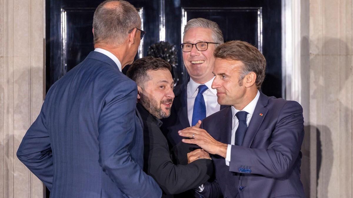 “to-je-u-vasem-interesu”-zelenski-otkrio-detalje-razgovora-u-londonu,-pa-spomenuo-ulazak-u-nato:-“oni-to-znaju” “to-je-u-vasem-interesu”-zelenski-otkrio-detalje-razgovora-u-londonu,-pa-spomenuo-ulazak-u-nato:-“oni-to-znaju”