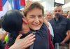 BRNABIĆ SA GRAĐANIMA NOVIH BANOVACA: Što su napadi na Vučića jači i podmukliji, naš narod će još snažnije ustati brnabic-sa-gradanima-novih-banovaca:-sto-su-napadi-na-vucica-jaci-i-podmukliji,-nas-narod-ce-jos-snaznije-ustati