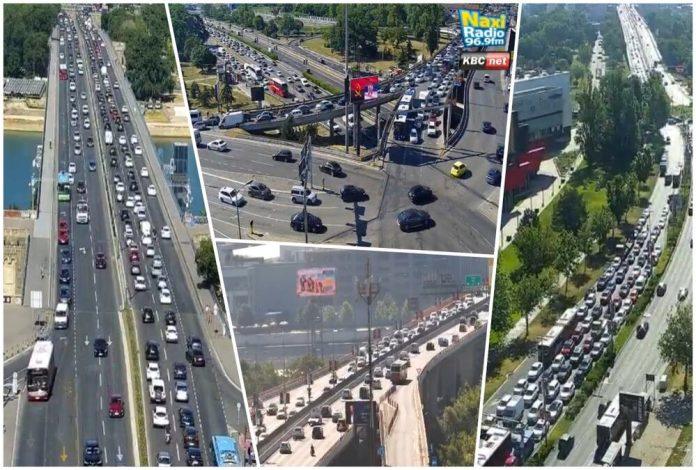 kolonama-na-brankovom-za-novi-beograd-ne-vidi-se-kraj:-bez-vecih-guzvi-na-autokomandi-i-plavom-mostu-(foto)
