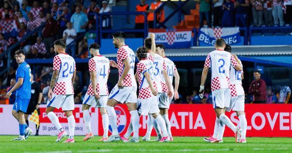 hrvatska-ima-najruzniji-dres!-srbija-bi-bila-u-vrhu-–-da-igra-na-mundijalu hrvatska-ima-najruzniji-dres!-srbija-bi-bila-u-vrhu-–-da-igra-na-mundijalu
