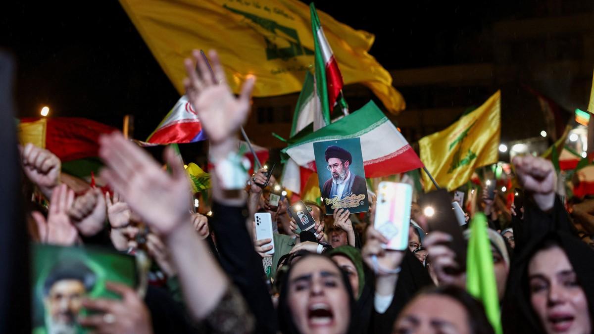 da-li-najnoviji-iranski-udari-otkrivaju-novu-ratnu-strategiju da-li-najnoviji-iranski-udari-otkrivaju-novu-ratnu-strategiju