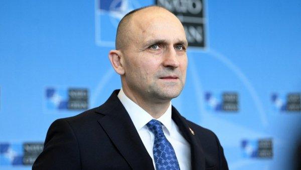 “nemamo-vise-sta-da-damo”-ministar-odbrane-bugarske-ocajan-poslao-ljutitu-poruku-ukrajini-koja-prozdire-oruzje-i-resurse-evrope “nemamo-vise-sta-da-damo”-ministar-odbrane-bugarske-ocajan-poslao-ljutitu-poruku-ukrajini-koja-prozdire-oruzje-i-resurse-evrope