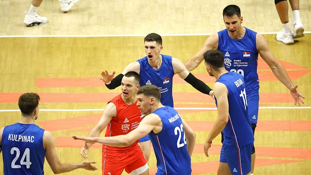Одбојкаши-Србије-тријумфом-започели-Лигу-нација,-Аргентина-пала-после-четири-сета