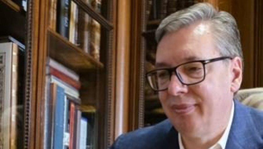 “poslusajte-sta-sam-govorio-pre-18-godina-na-radio-beogradu”-vucic:-zao-mi-je-sto-moji-protivnici-iz-tadasnjeg-nastupa-nisu-nista-naucili “poslusajte-sta-sam-govorio-pre-18-godina-na-radio-beogradu”-vucic:-zao-mi-je-sto-moji-protivnici-iz-tadasnjeg-nastupa-nisu-nista-naucili