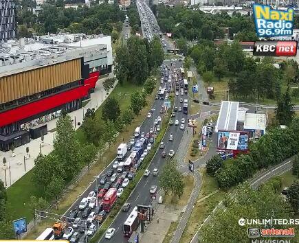 spic-paralisao-novi-beograd!-kolona-ka-gradu-ide-od-palate-srbija,-ka-novom-beogradu-od-zelenog-venca-–-opsti-krkljanac-kod-tc-usce-(foto) spic-paralisao-novi-beograd!-kolona-ka-gradu-ide-od-palate-srbija,-ka-novom-beogradu-od-zelenog-venca-–-opsti-krkljanac-kod-tc-usce-(foto)