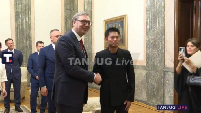 vucic-sa-lin-danom:-predsednik-ugostio-najveceg-badminton-igraca-svih-vremena-(video)