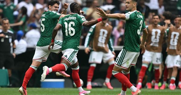hulijan-kinjones-postigao-prvi-gol-na-mundijalu-/video/ hulijan-kinjones-postigao-prvi-gol-na-mundijalu-/video/
