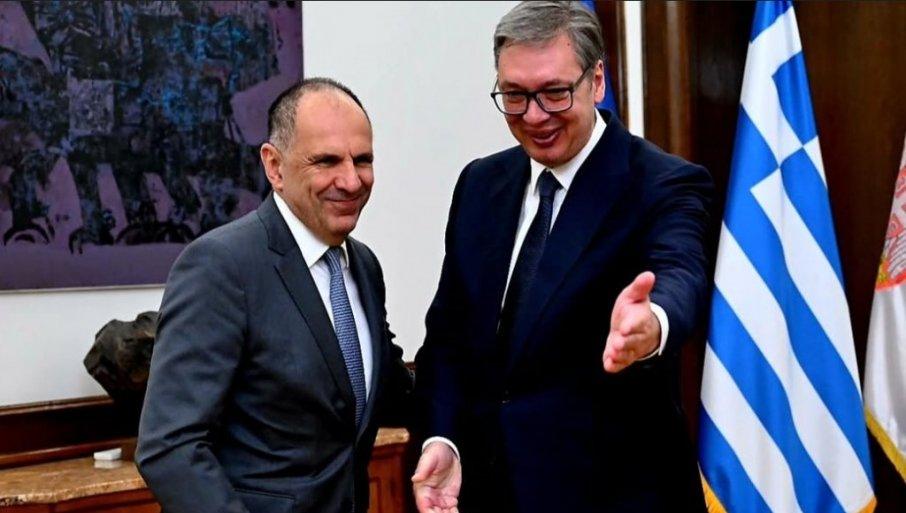 vucic-razgovarao-sa-gerapetritisom:-predsednik-otkrio-o-cemu-je-bilo-reci-tokom-ovog-vaznog-susreta-(foto) vucic-razgovarao-sa-gerapetritisom:-predsednik-otkrio-o-cemu-je-bilo-reci-tokom-ovog-vaznog-susreta-(foto)