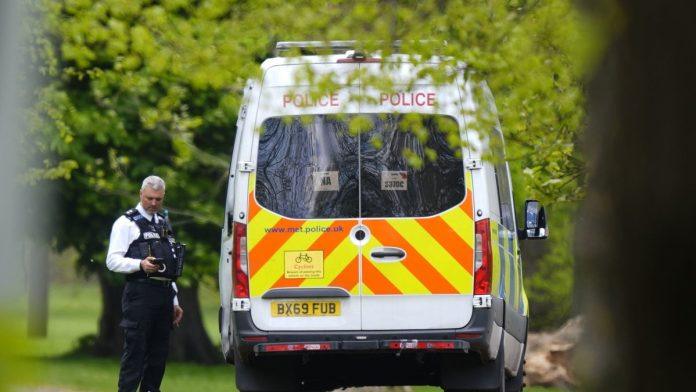 policajac-pod-istragom-koristio-ai-za-kreiranje-dokaza-u-vise-predmeta