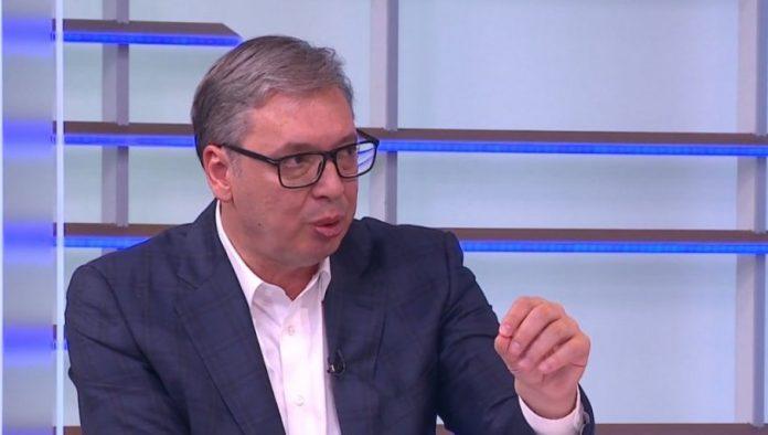 “nije-istina-da-nas-nisu-izdali,-oduzeli-su-nam-teritoriju”-vucic-o-crnoj-gori:-nismo-mi-njima-uzeli-vec-oni-nama-i-to-na-kim