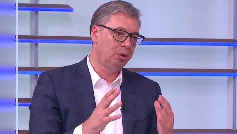 “meni-je-bilo-zao-coveka”-vucic-o-napadu-na-novinara-u-ofenbahu:-razgovarao-sam-sa-njim,-rekao-mi-je-da-smo-se-videli-jednom-pre-30-godina “meni-je-bilo-zao-coveka”-vucic-o-napadu-na-novinara-u-ofenbahu:-razgovarao-sam-sa-njim,-rekao-mi-je-da-smo-se-videli-jednom-pre-30-godina