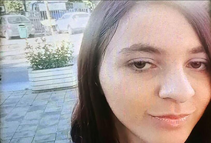 dusica-krenula-u-skolu-i-nestala-bez-traga:-tog-dana-se-nije-ni-pojavila-na-nastavi,-brat-strahuje-od-najgoreg-–-ocajna-porodica-moli-sve-za-pomoc dusica-krenula-u-skolu-i-nestala-bez-traga:-tog-dana-se-nije-ni-pojavila-na-nastavi,-brat-strahuje-od-najgoreg-–-ocajna-porodica-moli-sve-za-pomoc