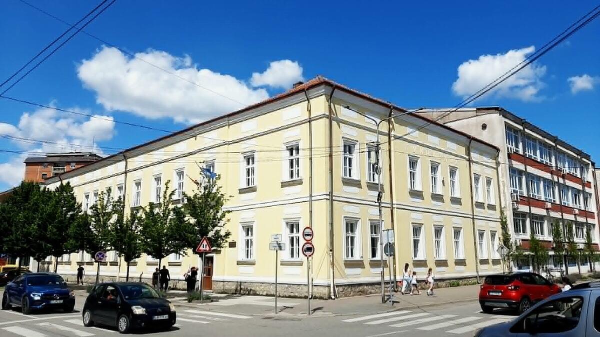 nece-biti-it-smera-od-naredne-skolske-godine-u-gimnaziji-“vuk-karadzic”-u-loznici nece-biti-it-smera-od-naredne-skolske-godine-u-gimnaziji-“vuk-karadzic”-u-loznici