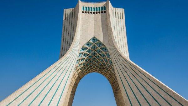 iranci-objavili-14-tacaka-istorijskog-dogovora:-teheran-postavio-veliki-uslov-vasingtonu iranci-objavili-14-tacaka-istorijskog-dogovora:-teheran-postavio-veliki-uslov-vasingtonu