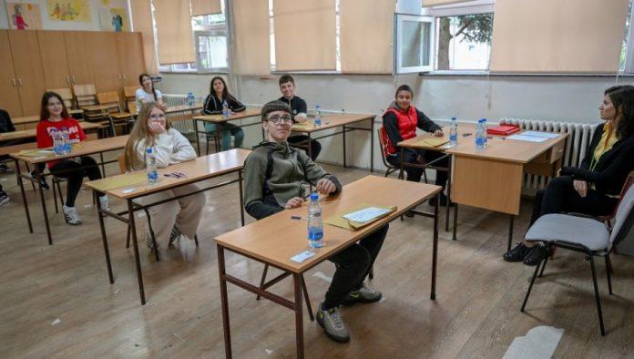 jankovic-stojan-i-glagol-“snebivati-se”:-sta-je-najvise-namucilo-osmake-na-testu-iz-srpskog-jezika-(foto)