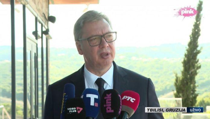 vucic-o-n1:-ne-mogu-da-pobede-istinu-i-moraju-da-se-sluze-lazima-i-nicim-vise