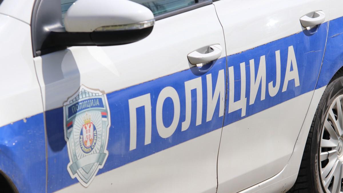 uhapsen-prevarant-iz-beograda!-ljudi-masovno-kupovali-klime-kod-njega,-a-onda-prestao-da-se-javlja-na-telefon:-zgrnuo-vise-od-2-miliona uhapsen-prevarant-iz-beograda!-ljudi-masovno-kupovali-klime-kod-njega,-a-onda-prestao-da-se-javlja-na-telefon:-zgrnuo-vise-od-2-miliona