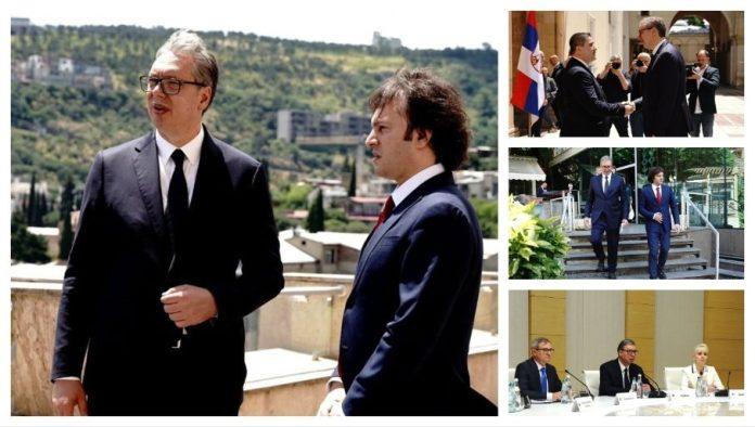 “imam-dojavu-iz-vasingtona-oko-nis-a”-vucic:-prvi-put-smo-pretekli-crnu-goru-u-svojoj-istoriji,-sustizacemo-jednu-po-jednu-zemlju-u-ekonomiji