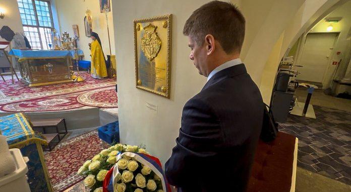 na-grobu-cuvenog-grofa-save-vladislavica-gujon:-srbin,-ruski-diplomata-i-najblizi-saradnik-ruskog-cara-petra-velikog-je-simbol-povezivanja-istoka-i-zapada!
