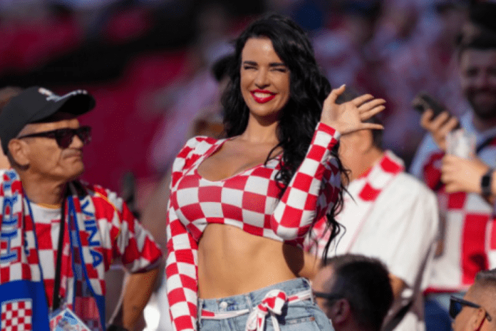 ivana-knol-gola-na-stadionu!-hrvatica-sokirala-planetu-–-pokazala-je-sve!-(foto)