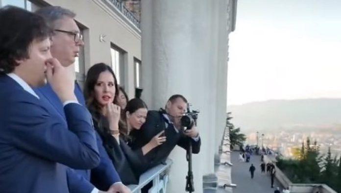 “profesionalna-deformacija-–-tesko-prolazi!”-predsednik-vucic-objavio-nesvakidasnji-snimak-iz-gruzije-(video)