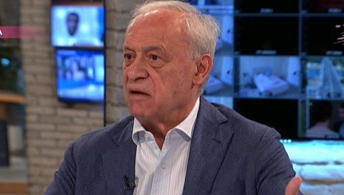 racak-pao-u-hagu,-a-srbi-na-optuzenickoj-klupi-lazne-drzave:-vucelic-upozorava-na-progon-policajaca-koji-su-branili-kim-od-terorizma