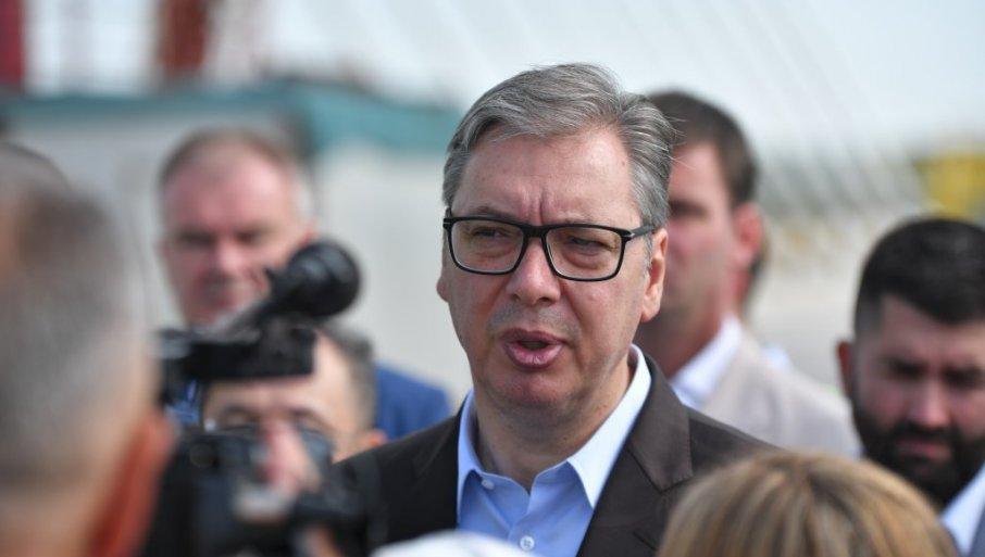 vucic-o-velikom-skupu-u-beogradu:-nije-to-performans-radi-performansa,-slika-za-instagram,-vec-predstavljanje-plana-i-programa vucic-o-velikom-skupu-u-beogradu:-nije-to-performans-radi-performansa,-slika-za-instagram,-vec-predstavljanje-plana-i-programa