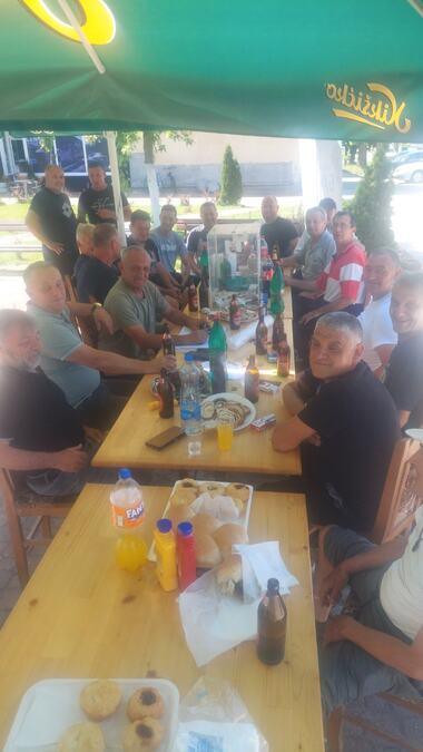 za-samo-jedan-dan-sakupljeno-vise-od-760.000-dinara:-mestani-kuzmina-pokazali-kako-se-voli-svoje-selo za-samo-jedan-dan-sakupljeno-vise-od-760.000-dinara:-mestani-kuzmina-pokazali-kako-se-voli-svoje-selo