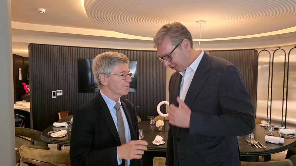 vucic-sa-saksom:-srbija-ima-istorijsku-sansu-da-postane-deo-zajednickog-eu-trzista vucic-sa-saksom:-srbija-ima-istorijsku-sansu-da-postane-deo-zajednickog-eu-trzista