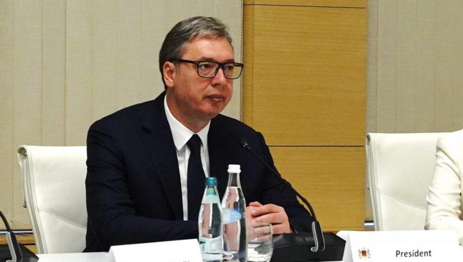 jasna-poruka-predsednika-blokaderima:-nemate-ni-jedan-argument,-ne-mozete-da-pobedite-istinu!-(video) jasna-poruka-predsednika-blokaderima:-nemate-ni-jedan-argument,-ne-mozete-da-pobedite-istinu!-(video)