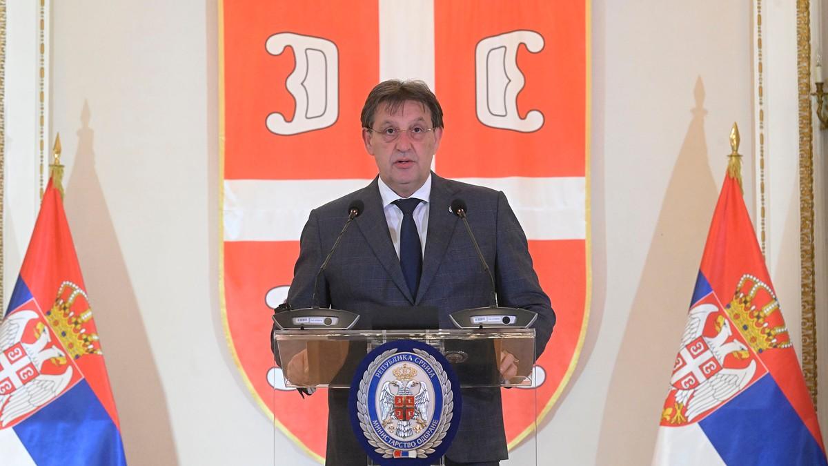 gasic:-afera-“zvucni-top“-bila-je-unapred-planirana-operacija-protiv-srbije,-mora-da-se-zna-ko-je-i-zasto-planski-sirio-paniku gasic:-afera-“zvucni-top“-bila-je-unapred-planirana-operacija-protiv-srbije,-mora-da-se-zna-ko-je-i-zasto-planski-sirio-paniku
