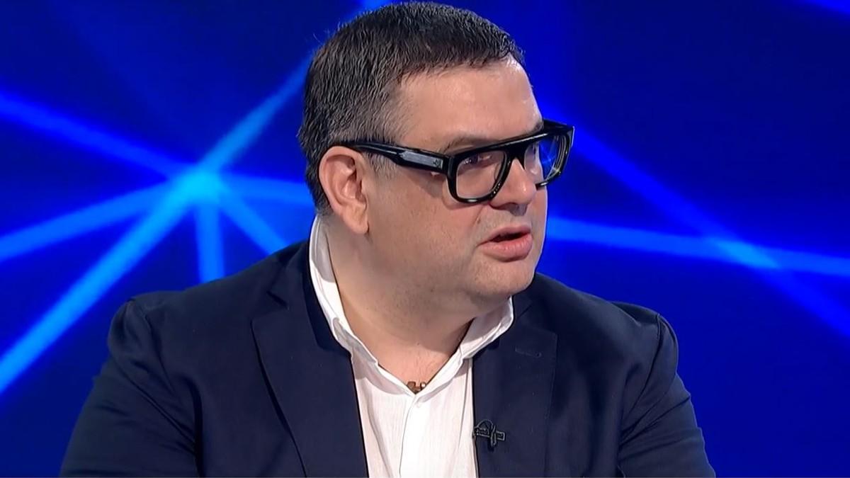 “rekli-su-da-je-vucic-pucao-u-svoj-narod”-advokat-o-aferi-“zvucni-top”:-“to-je-direktan-pokusaj-stvaranja-oruzanog-sukoba-u-srbiji” “rekli-su-da-je-vucic-pucao-u-svoj-narod”-advokat-o-aferi-“zvucni-top”:-“to-je-direktan-pokusaj-stvaranja-oruzanog-sukoba-u-srbiji”