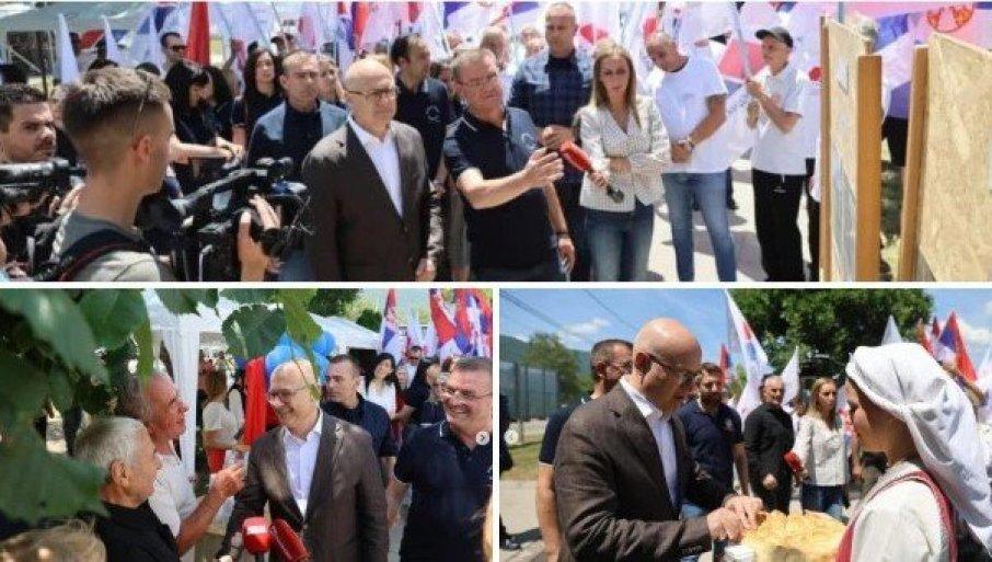 “narod-sve-vidi,-vise-nema-dileme”-vucevic-iz-bele-palanke-poslao-snaznu-poruku-i-pozvao-na-veliki-skup-sns-a-27.-juna “narod-sve-vidi,-vise-nema-dileme”-vucevic-iz-bele-palanke-poslao-snaznu-poruku-i-pozvao-na-veliki-skup-sns-a-27.-juna