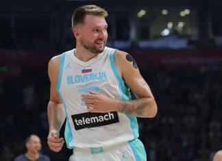 LUKA DONČIĆ POKAZAO ZVER: Slovenac ostavio navijače u šoku! (VIDEO) luka-doncic-pokazao-zver:-slovenac-ostavio-navijace-u-soku!-(video)