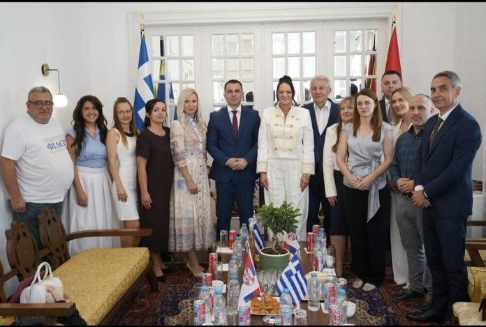 most-izmedu-srbije-i-srba-u-rasejanju:-delegacija-iz-krusevca-na-prezentaciji-tematskih-letnjih-kampova-u-solunu