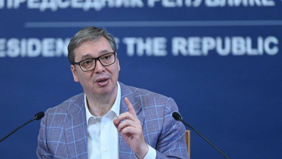 puca-u-leda-narodu,-ubija-dete,-prebija-devojku:-kako-su-blokaderi-od-vucica-pokusali-da-naprave-politickog-monstruma? puca-u-leda-narodu,-ubija-dete,-prebija-devojku:-kako-su-blokaderi-od-vucica-pokusali-da-naprave-politickog-monstruma?