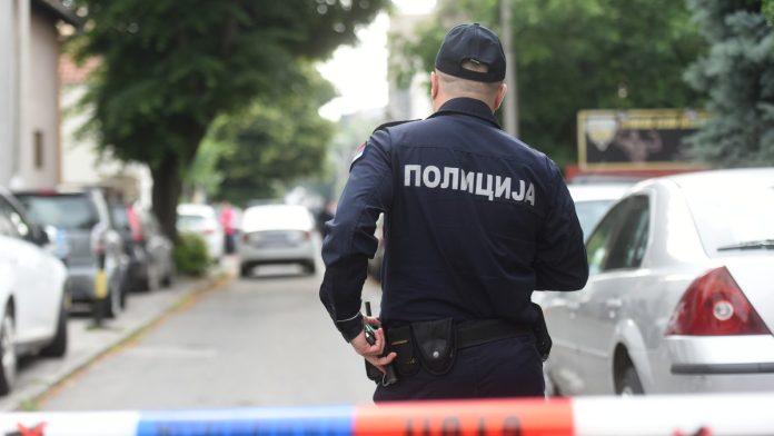 telo-muskarca-pronadeno-na-ulici-uzas-na-banjici:-policija-na-terenu
