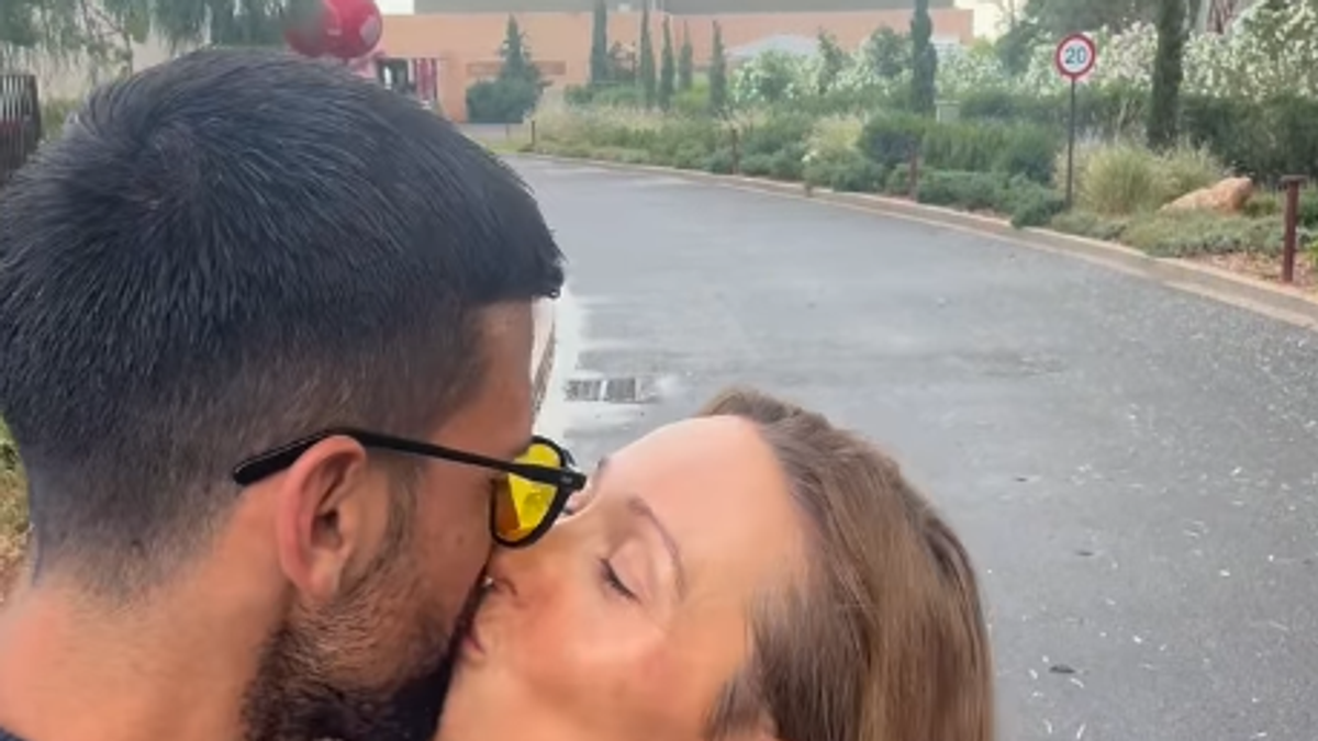 (video)-“ulazis-u-petu-deceniju”-novak-dokovic-ovako-zeni-cestitao-jubilarni-rodendan:-“sreca,-radost,-mudrija-sam” (video)-“ulazis-u-petu-deceniju”-novak-dokovic-ovako-zeni-cestitao-jubilarni-rodendan:-“sreca,-radost,-mudrija-sam”