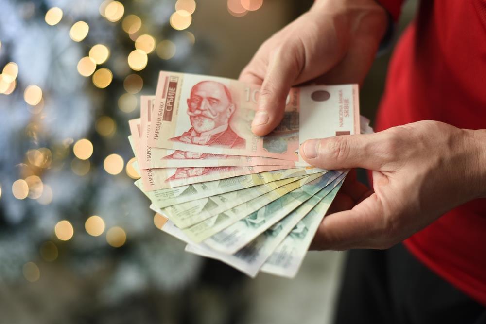 dobre-vesti-za-srbiju!-vlada-najavila-drasticno-pojeftinjenje-lekova-i-novu-pomoc-od-65.000-dinara-mesecno dobre-vesti-za-srbiju!-vlada-najavila-drasticno-pojeftinjenje-lekova-i-novu-pomoc-od-65.000-dinara-mesecno