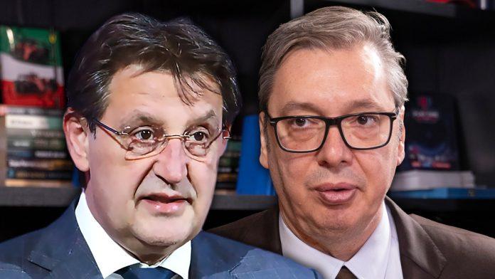 “kampanja-dehumanizacije-vucica-usla-u-terminalnu-fazu!”-gasic-o-laznom-naslovu-na-portalu-n1-da-je-“fotografija-aleksandra-vucica-u-majici-belivukove-navijacke-grupe-tema-na-sudenju-klanu”
