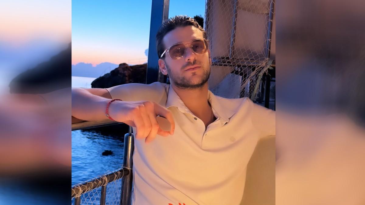 decko-dare-bubamare-pusi-tompus-i-uziva-u-luksuzu-za-sve-pare-ovako-se-provode-na-moru:-evo-koliko-su-zajedno-i-cime-se-on-bavi decko-dare-bubamare-pusi-tompus-i-uziva-u-luksuzu-za-sve-pare-ovako-se-provode-na-moru:-evo-koliko-su-zajedno-i-cime-se-on-bavi
